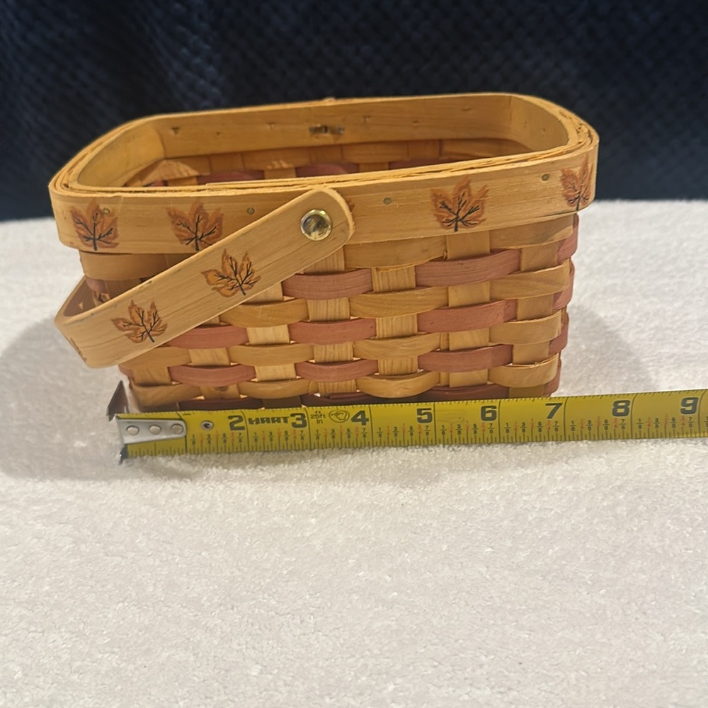 Fall Basket - Picture 2 of 6